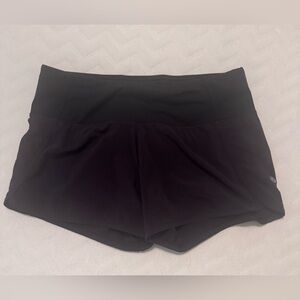 Lululemon Low-Rise Speed Up Shorts 2.5”